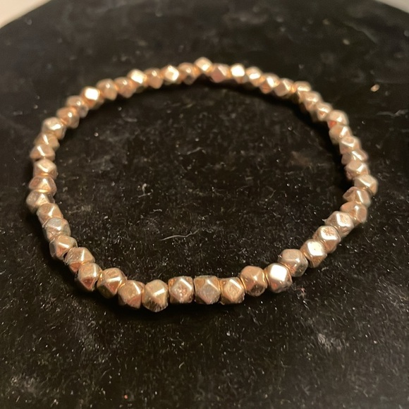 8” gold plated mixed metal stackable stretch beaded bracelet w/45 beads - Picture 3 of 10